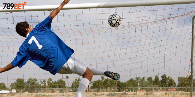 Các yếu tố ảnh hưởng khả năng ghi bàn